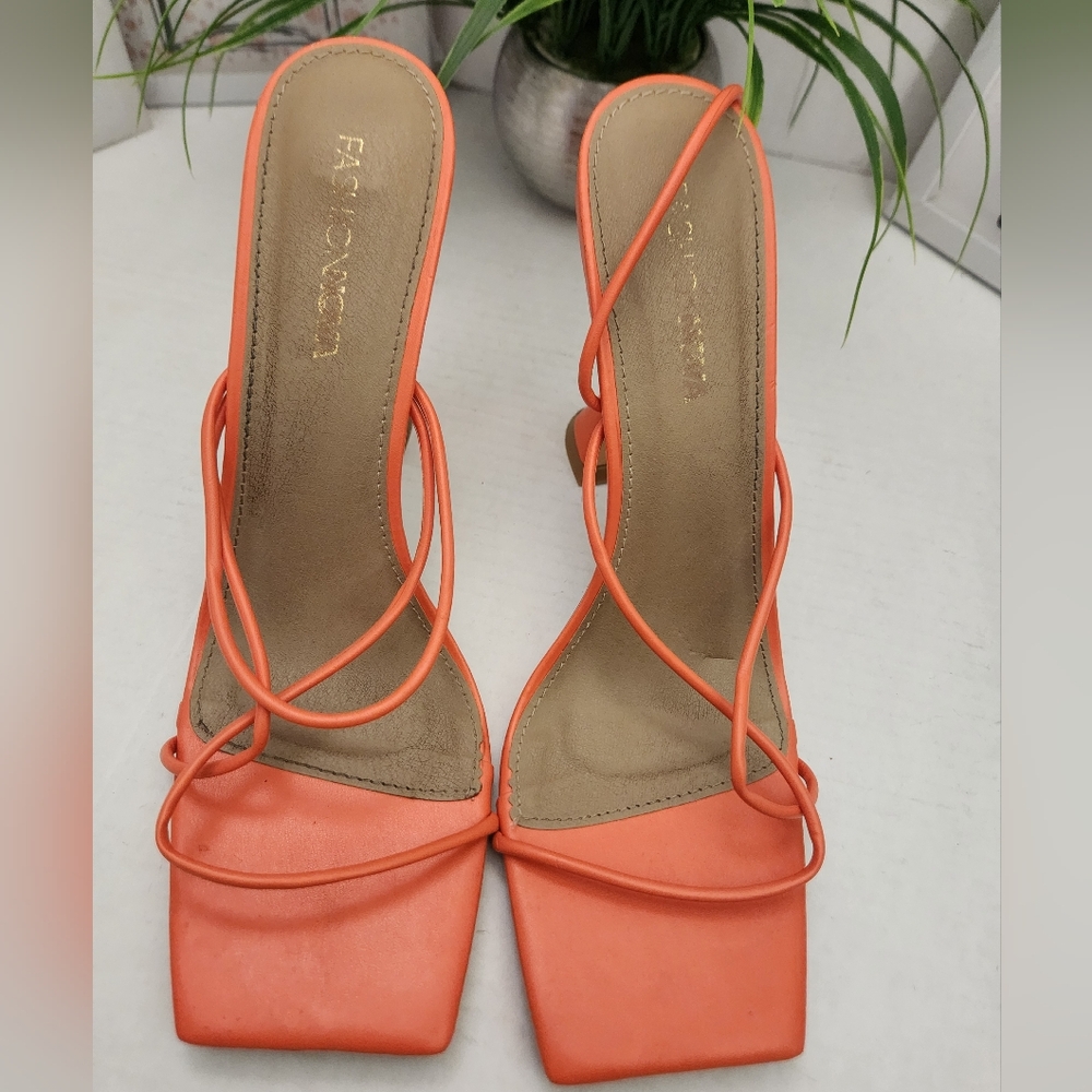 Fashion Nova Heels Hickey FZ 6472-1 Orange Strappy Women's Heels Size 10